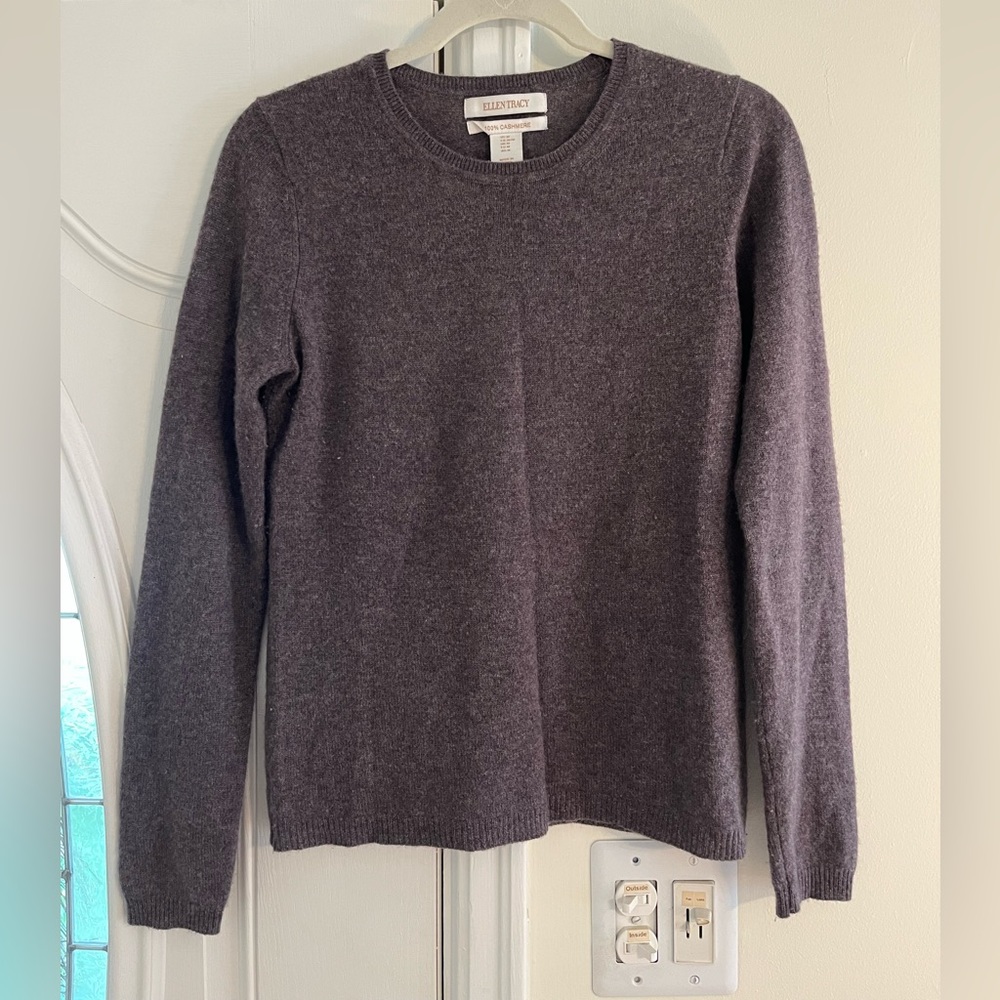 Purple Ellen Tracy cashmere sweater